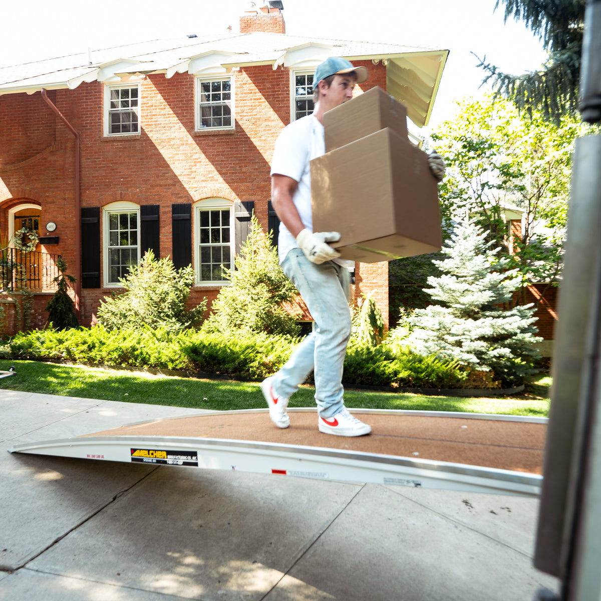 Walk Ramps - 3,000 lbs – Advantage Box Company Limited